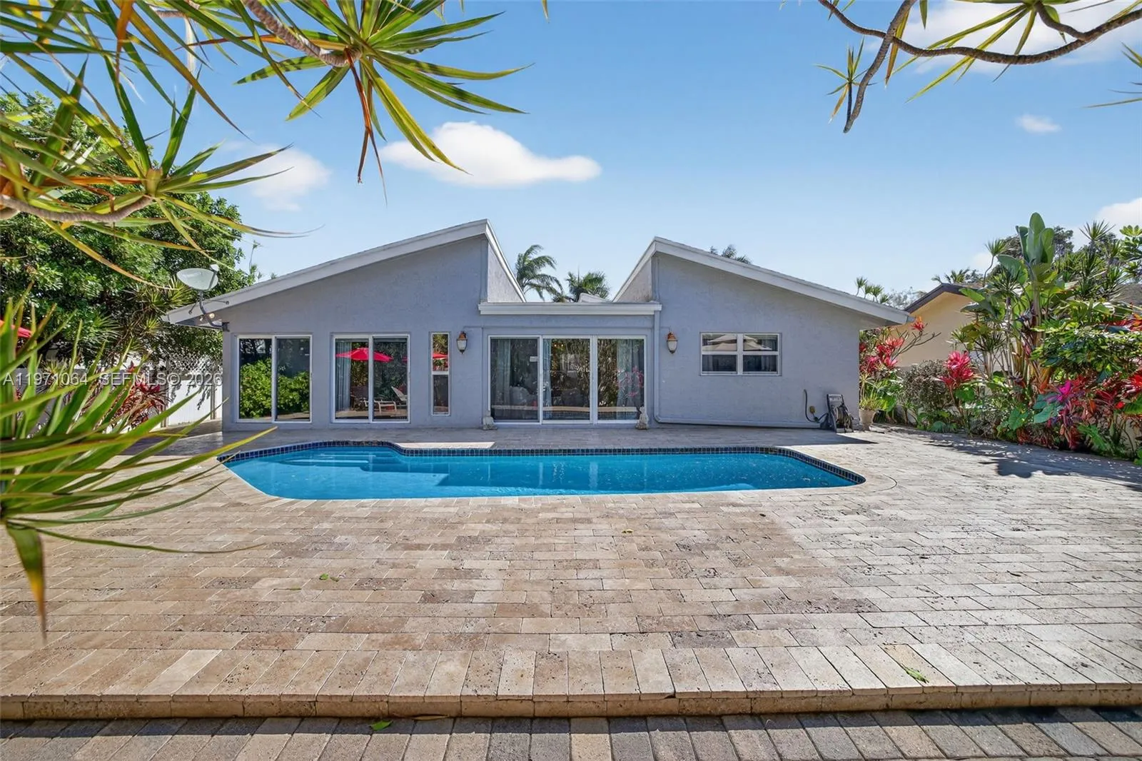 3 bedroom 2 bath for sale at 641 NW 48th Ave, Coconut Creek FL 33063