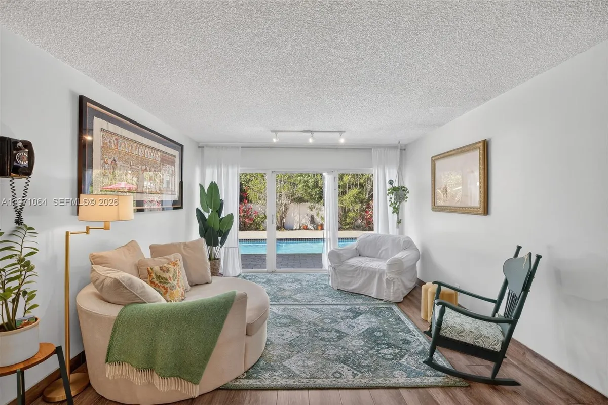 641 NW 48th Ave, Coconut Creek FL 33063