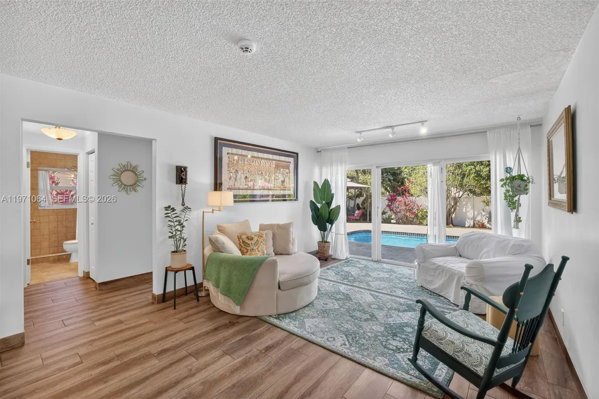 641 NW 48th Ave, Coconut Creek FL 33063