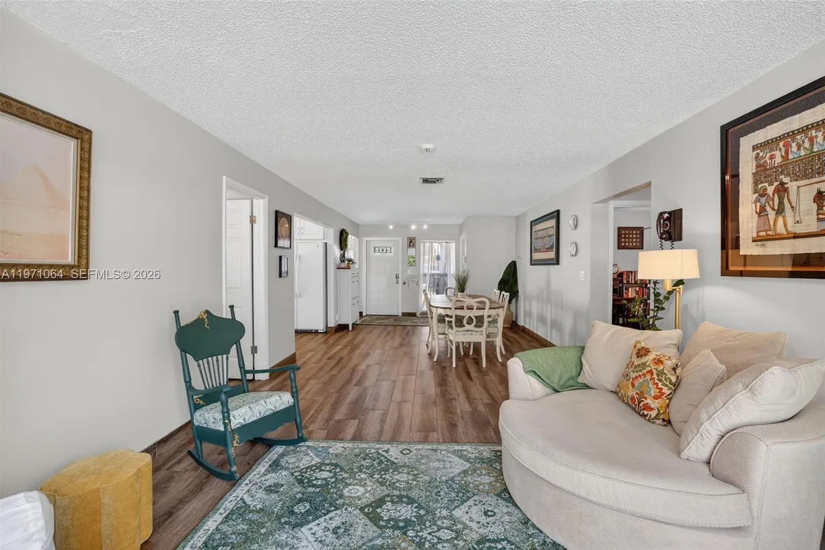 641 NW 48th Ave, Coconut Creek FL 33063