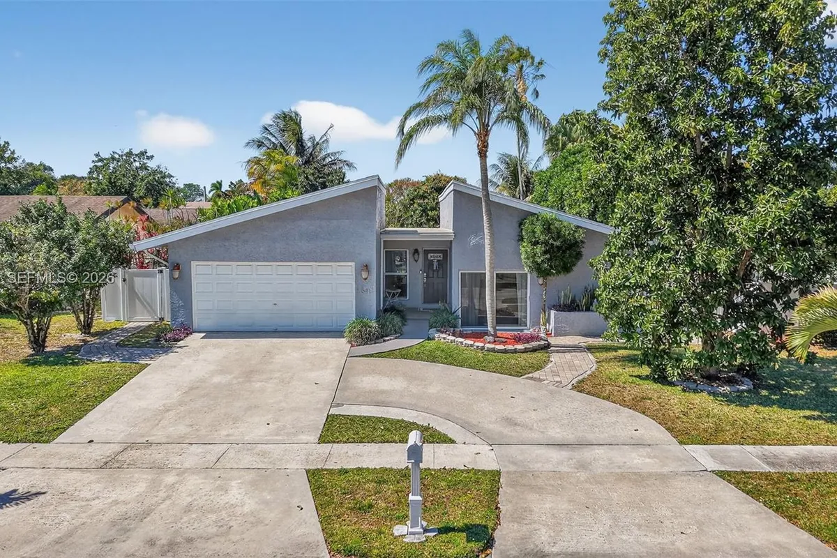 641 NW 48th Ave, Coconut Creek FL 33063
