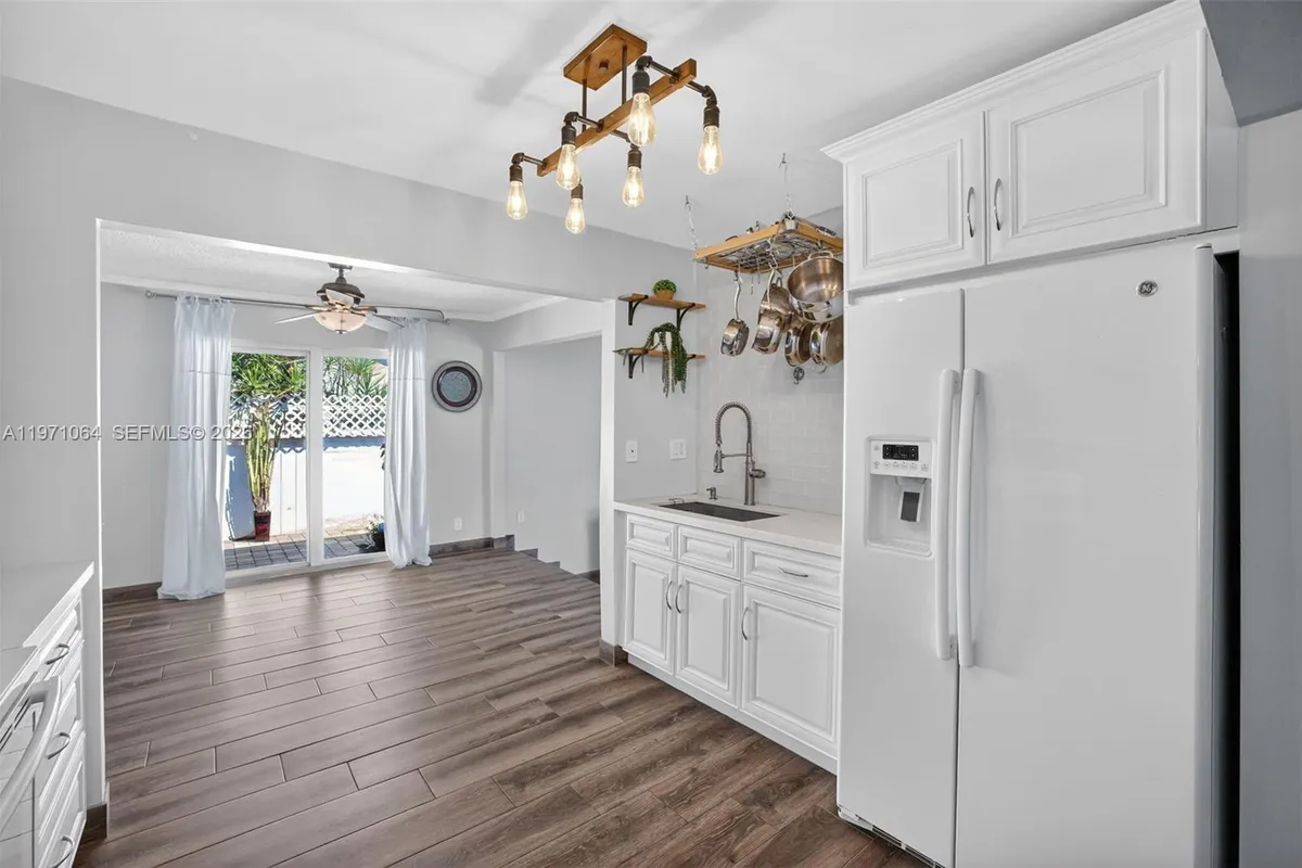 641 NW 48th Ave, Coconut Creek FL 33063