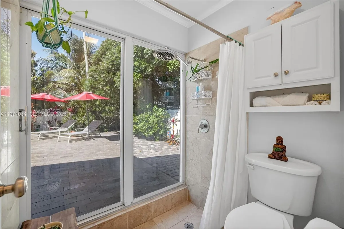 641 NW 48th Ave, Coconut Creek FL 33063