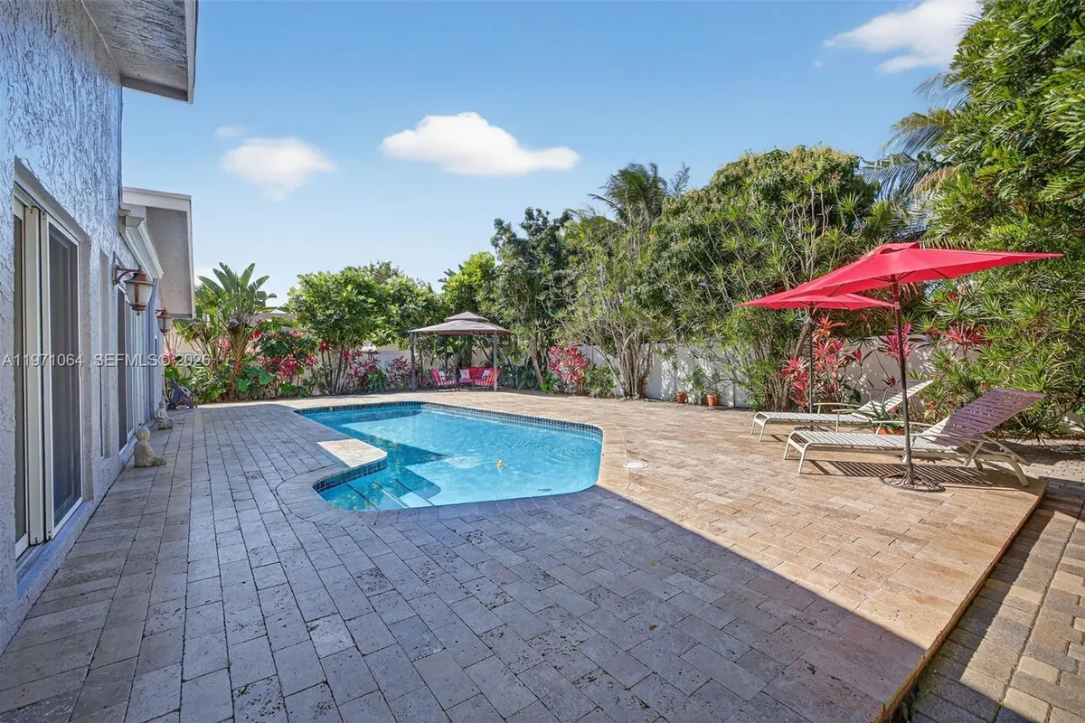 641 NW 48th Ave, Coconut Creek FL 33063