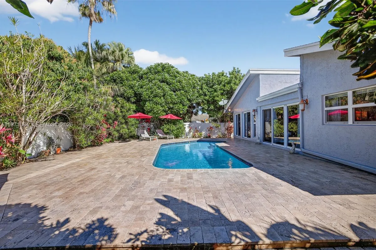 641 NW 48th Ave, Coconut Creek FL 33063