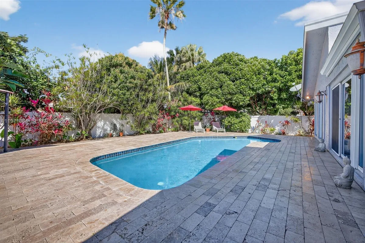 641 NW 48th Ave, Coconut Creek FL 33063