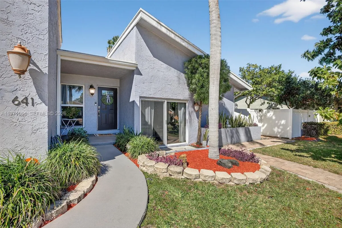 641 NW 48th Ave, Coconut Creek FL 33063