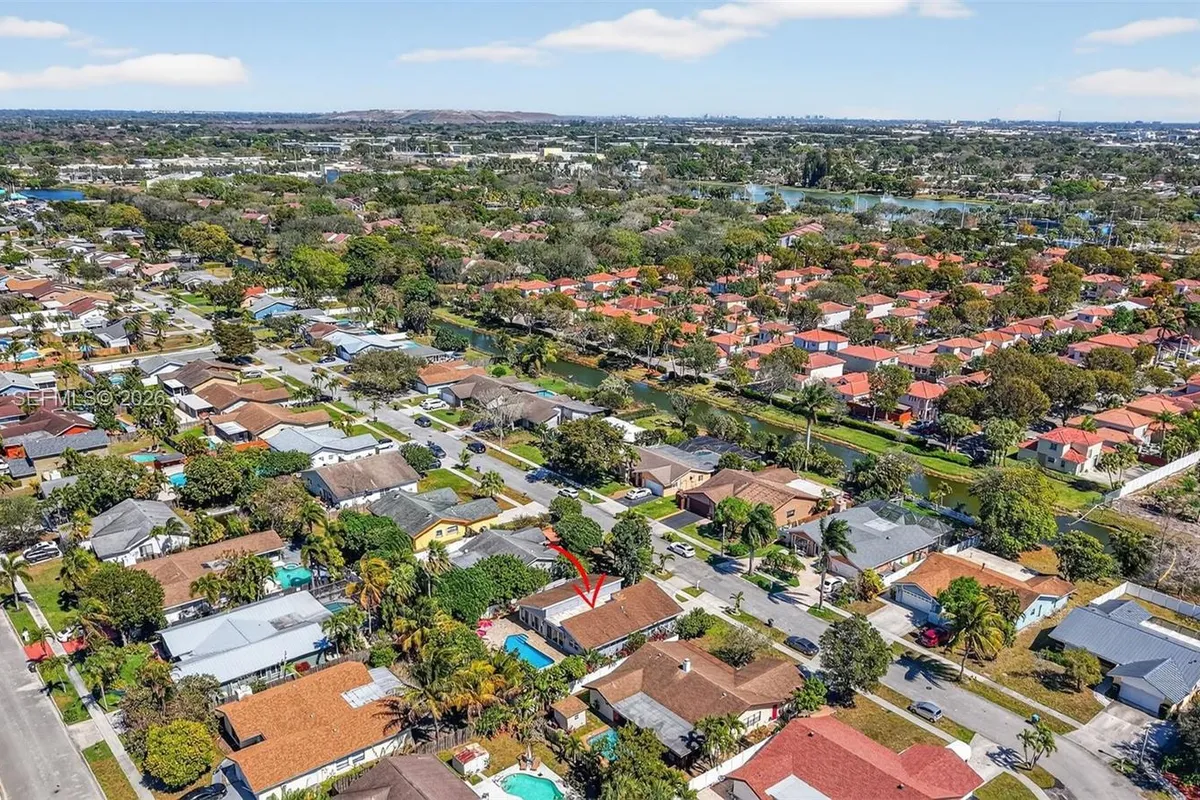 641 NW 48th Ave, Coconut Creek FL 33063