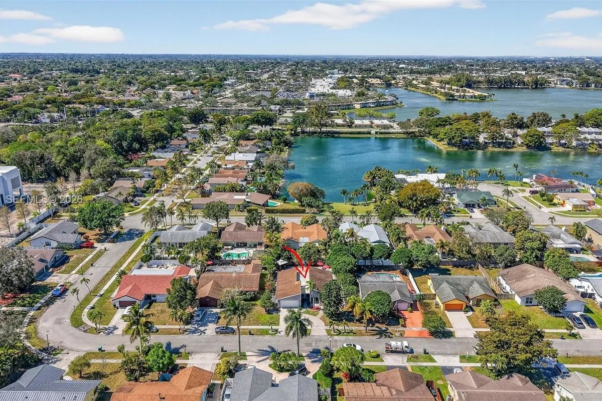 641 NW 48th Ave, Coconut Creek FL 33063