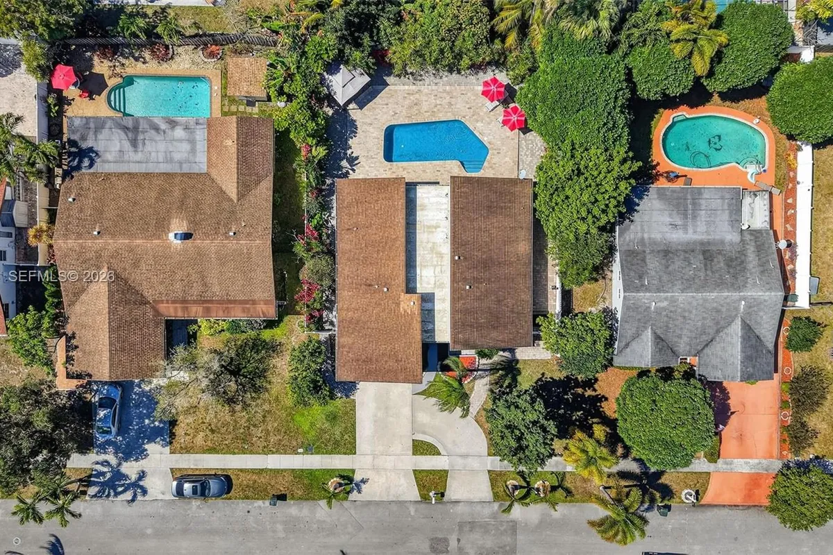 641 NW 48th Ave, Coconut Creek FL 33063