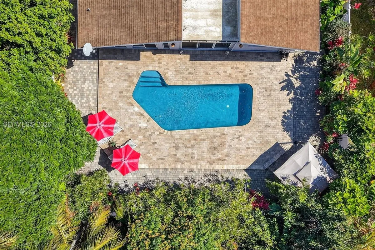 641 NW 48th Ave, Coconut Creek FL 33063