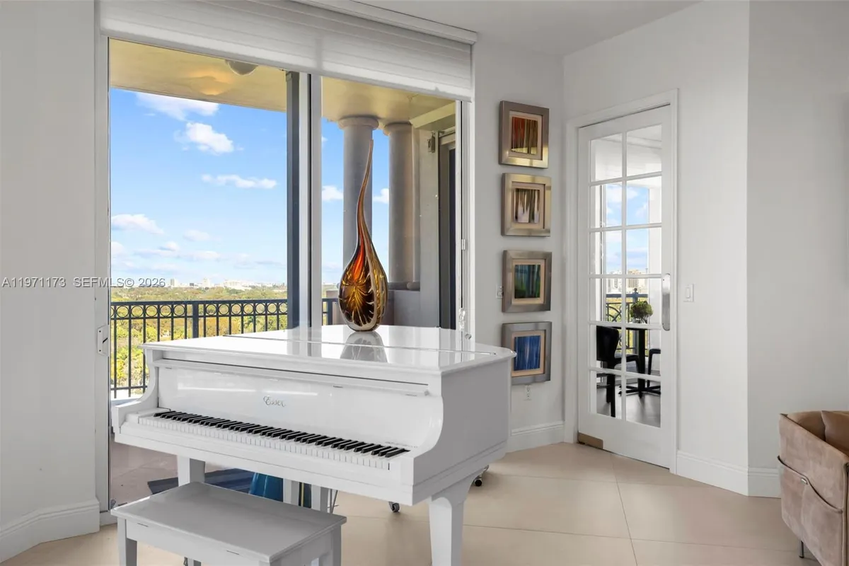 626 Coral Way # 1104, Coral Gables FL 33134