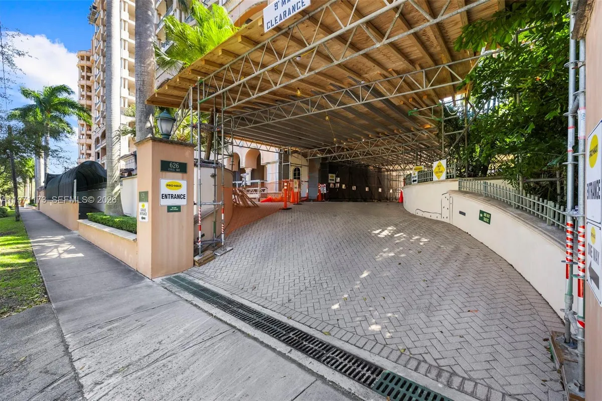 626 Coral Way # 1104, Coral Gables FL 33134