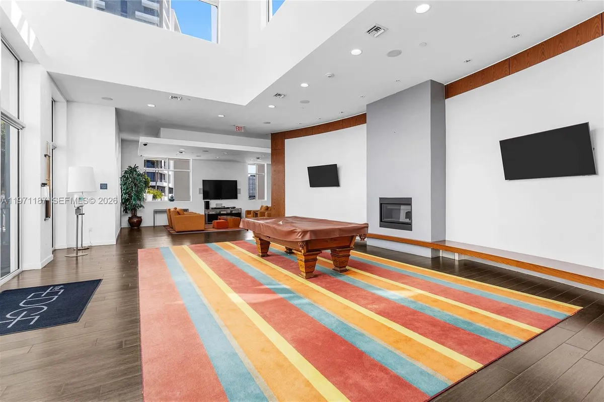 300 S Australian Ave # 812, West Palm Beach FL 33401