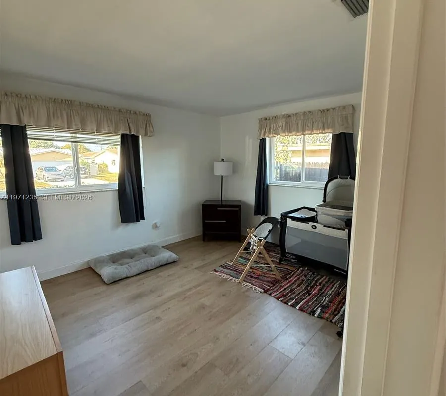 4450 NW 9th St, Coconut Creek FL 33066