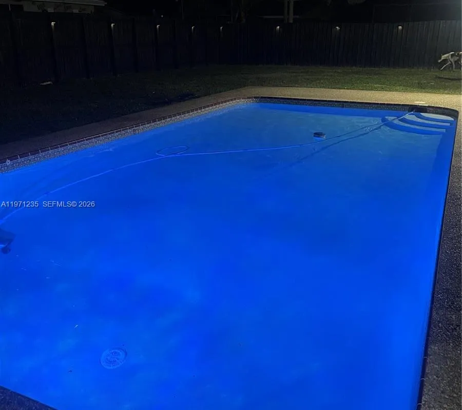 4450 NW 9th St, Coconut Creek FL 33066