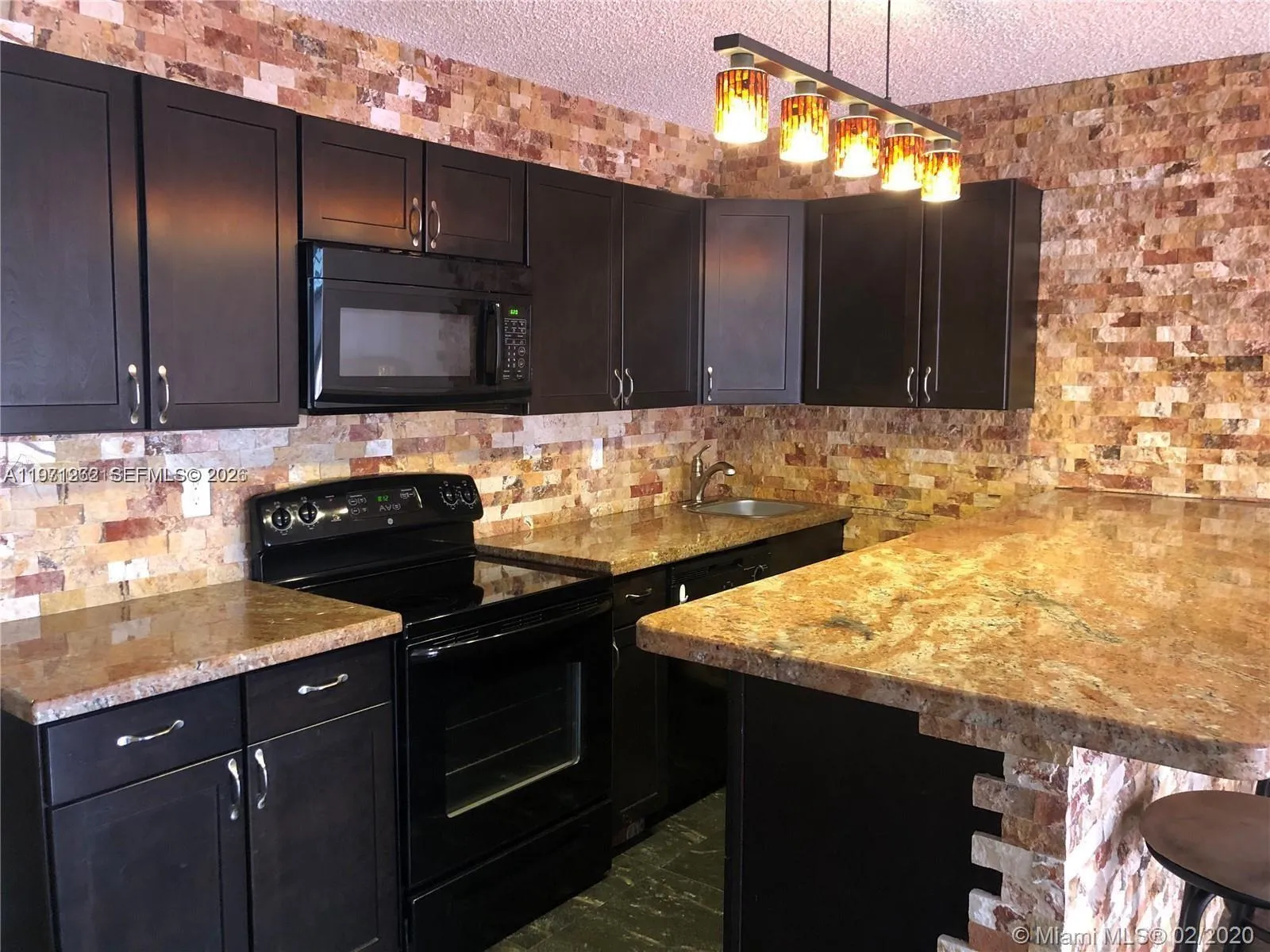 600 SE Three Islands Blvd # 1018, Hallandale Beach FL 33009