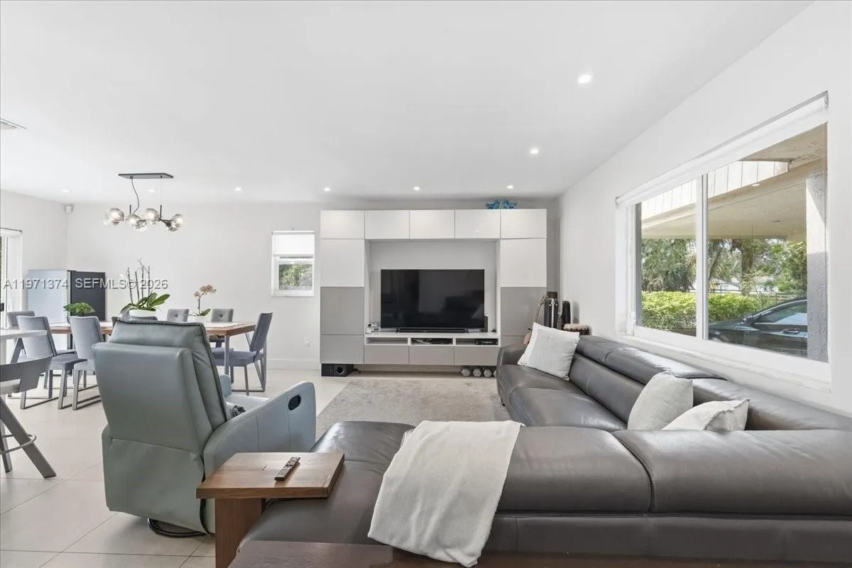 3 bedroom 2 bath for sale at 6140 SW 62nd St, South Miami FL 33143