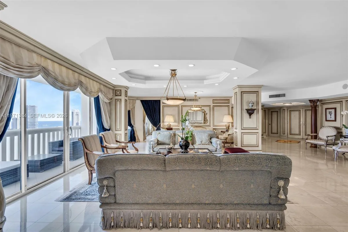 3000 Island Blvd # 2902, Aventura FL 33160