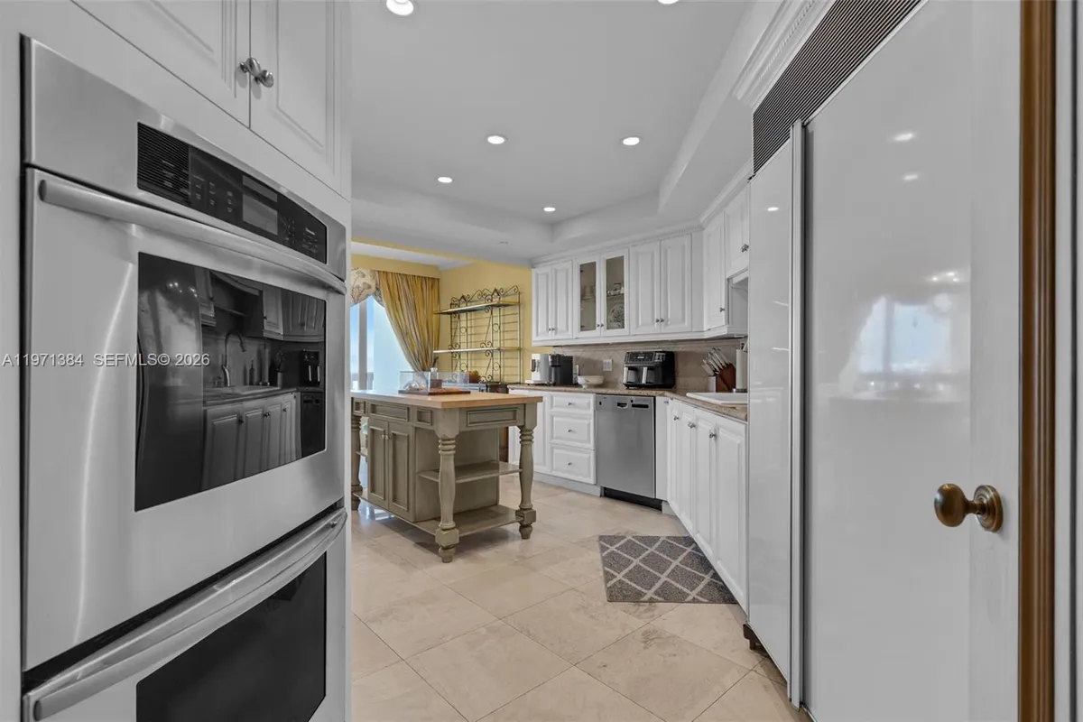 3000 Island Blvd # 2902, Aventura FL 33160