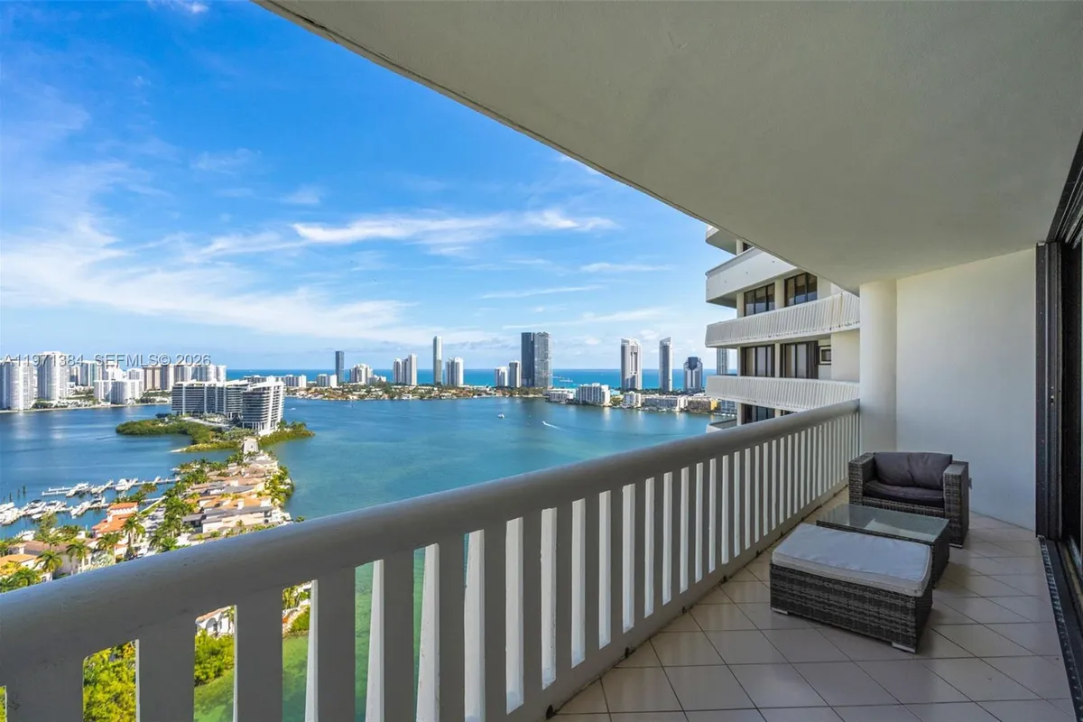 3000 Island Blvd # 2902, Aventura FL 33160