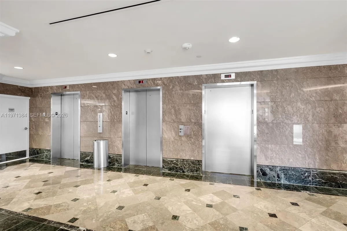 3000 Island Blvd # 2902, Aventura FL 33160