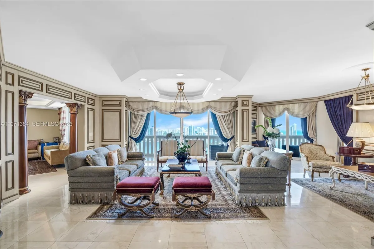 3000 Island Blvd # 2902, Aventura FL 33160