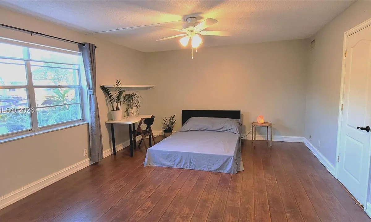 4036 SW 67th Ter # 5, Davie FL 33314