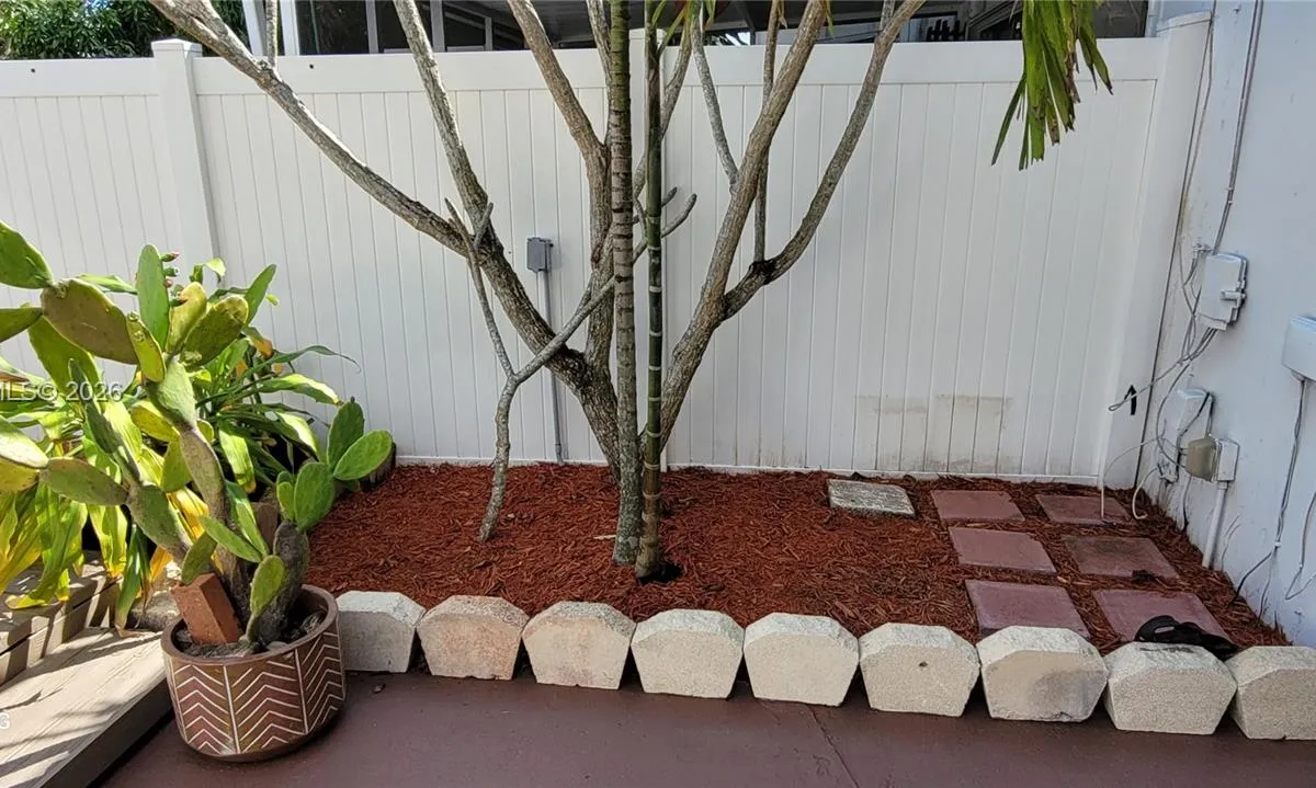 4036 SW 67th Ter # 5, Davie FL 33314