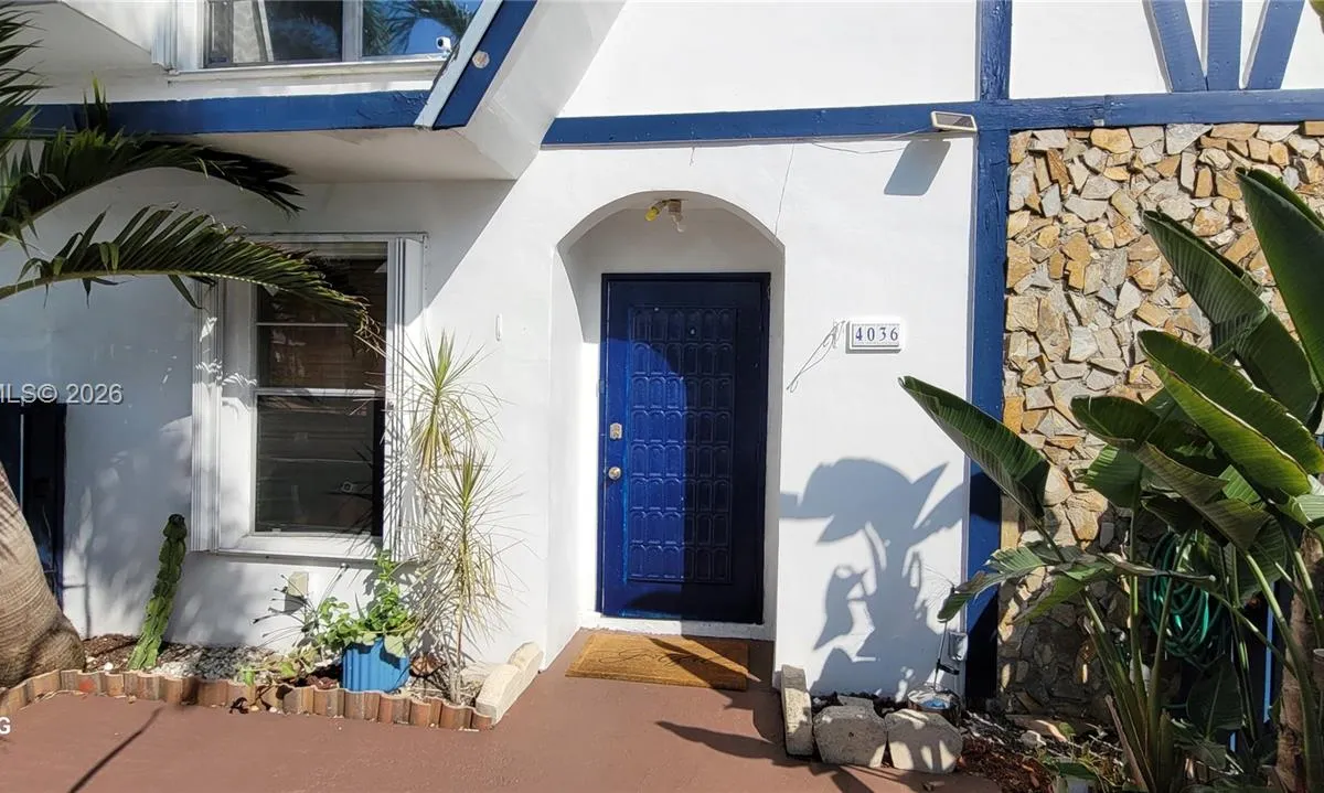 4036 SW 67th Ter # 5, Davie FL 33314