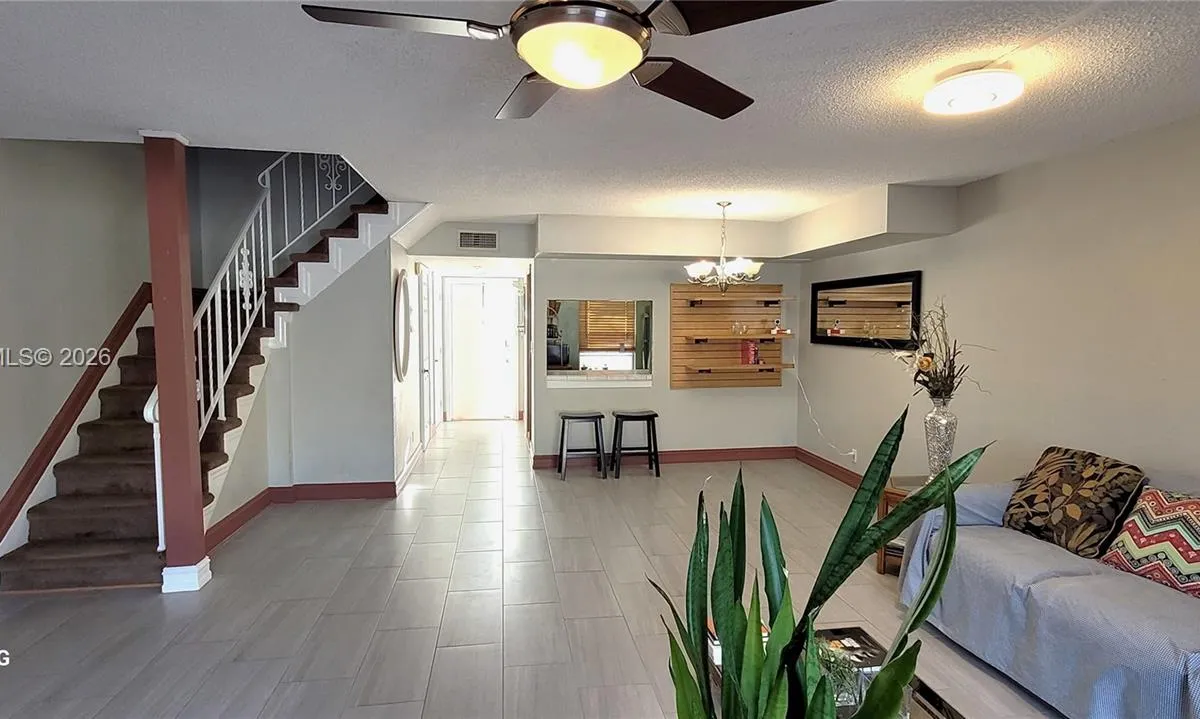 4036 SW 67th Ter # 5, Davie FL 33314