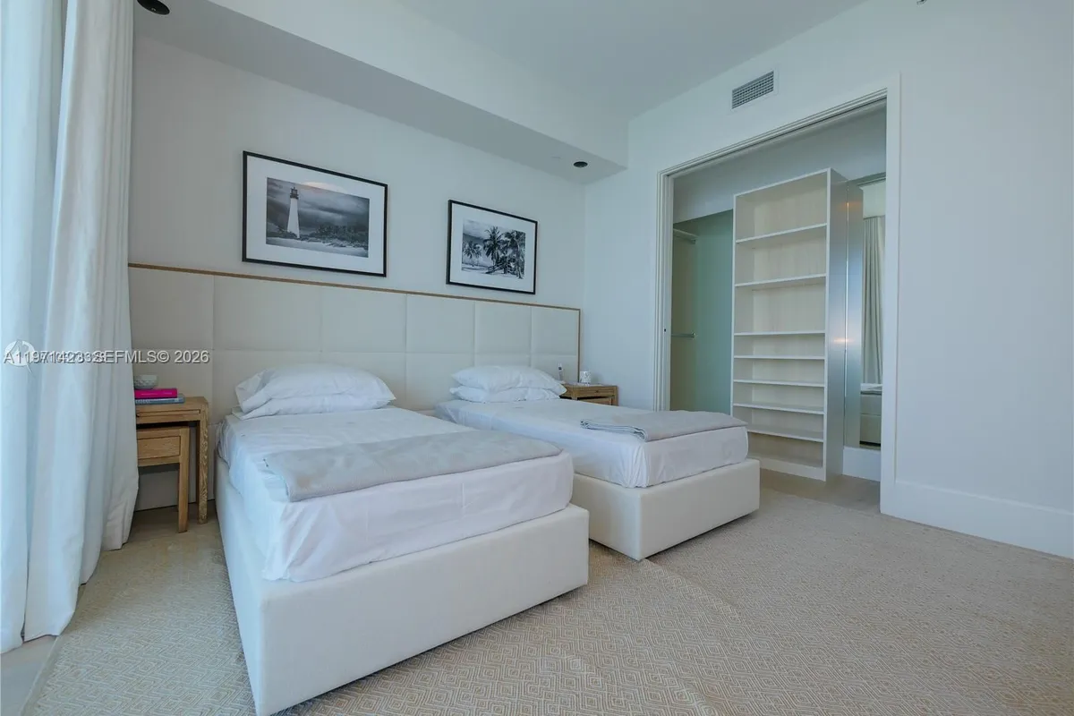 10201 Collins Ave # 2006, Bal Harbour FL 33154