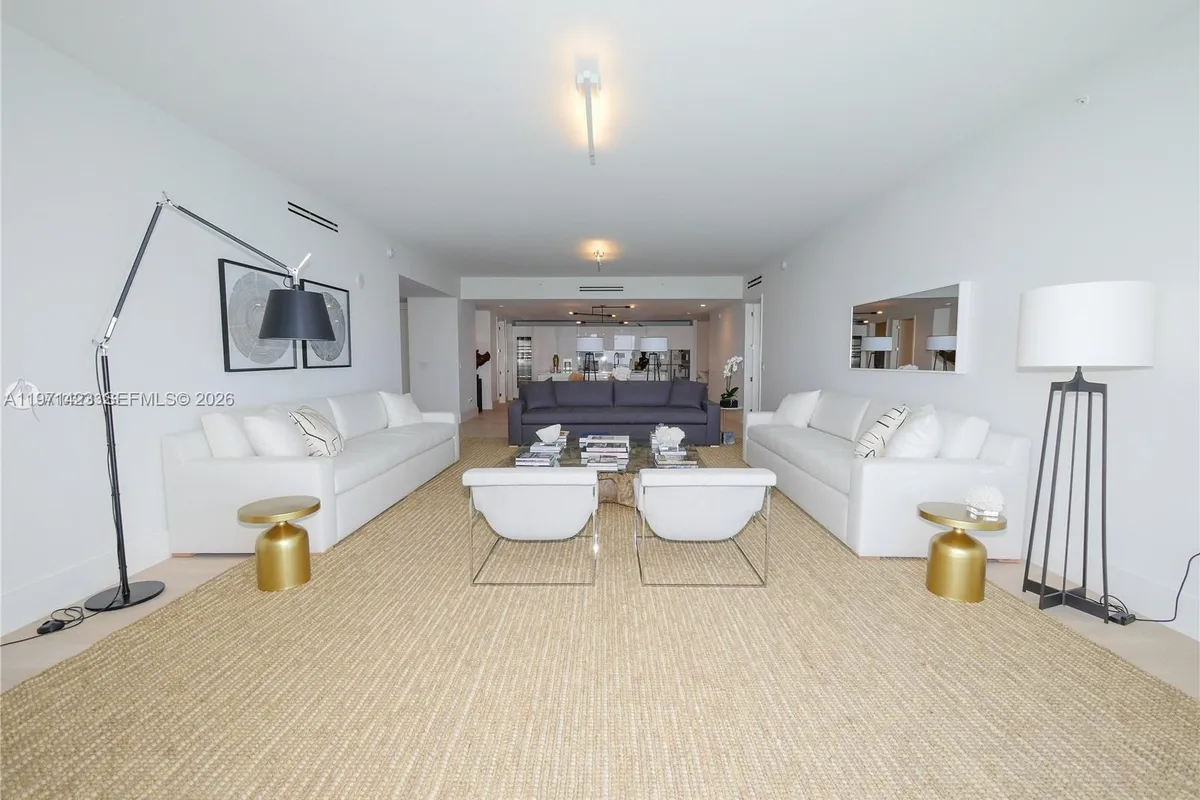 10201 Collins Ave # 2006, Bal Harbour FL 33154