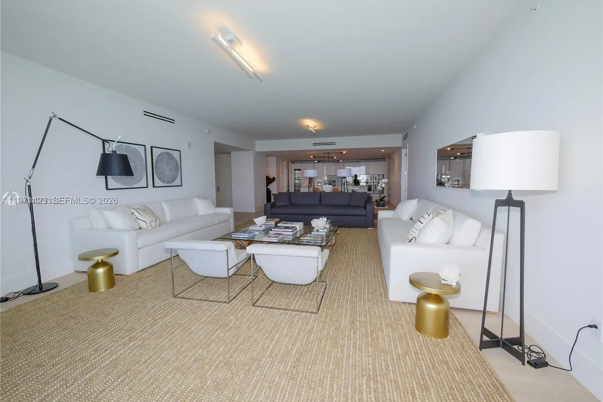 10201 Collins Ave # 2006, Bal Harbour FL 33154