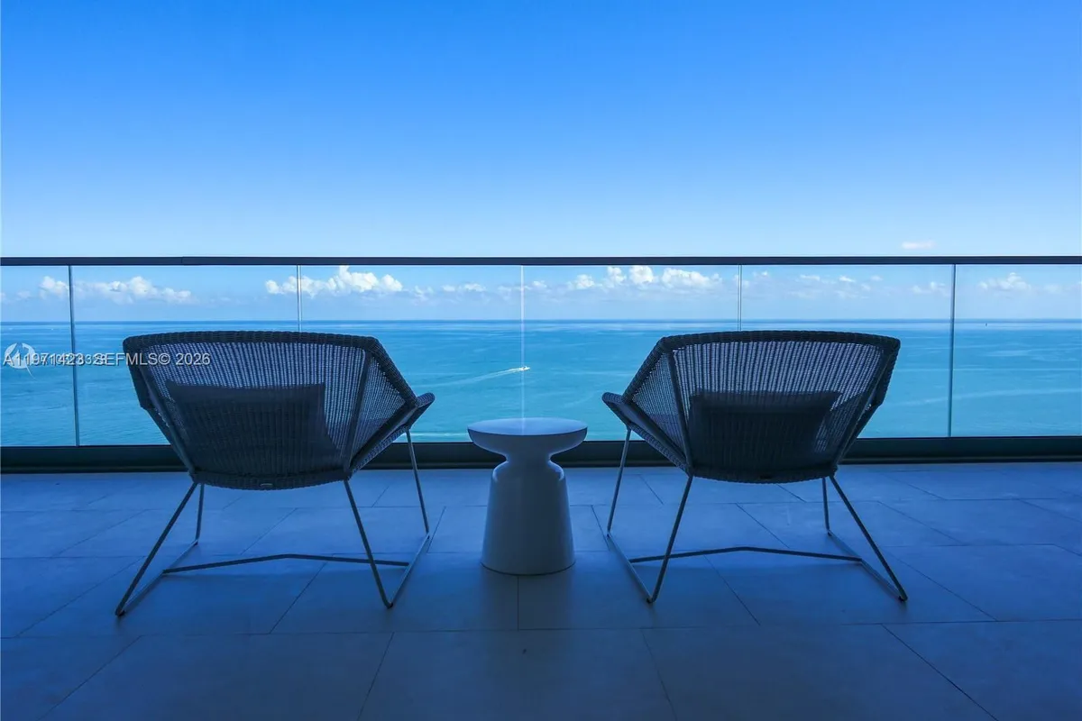 10201 Collins Ave # 2006, Bal Harbour FL 33154