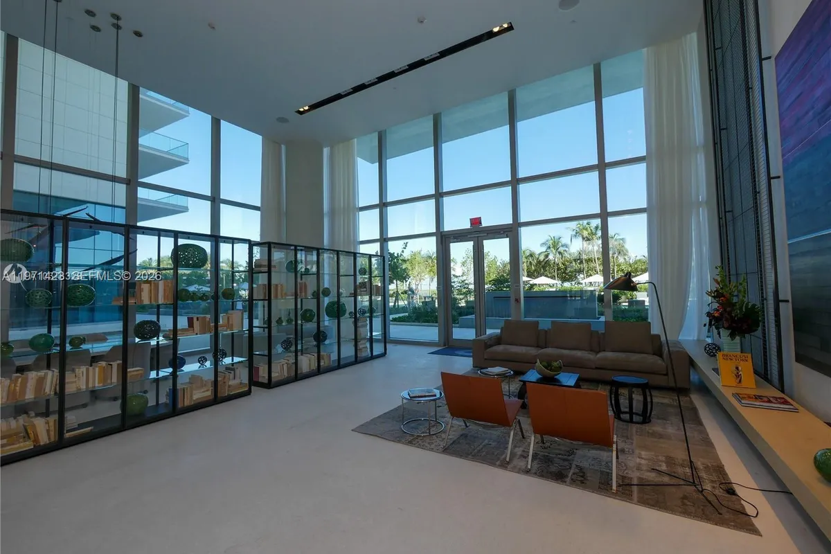 10201 Collins Ave # 2006, Bal Harbour FL 33154