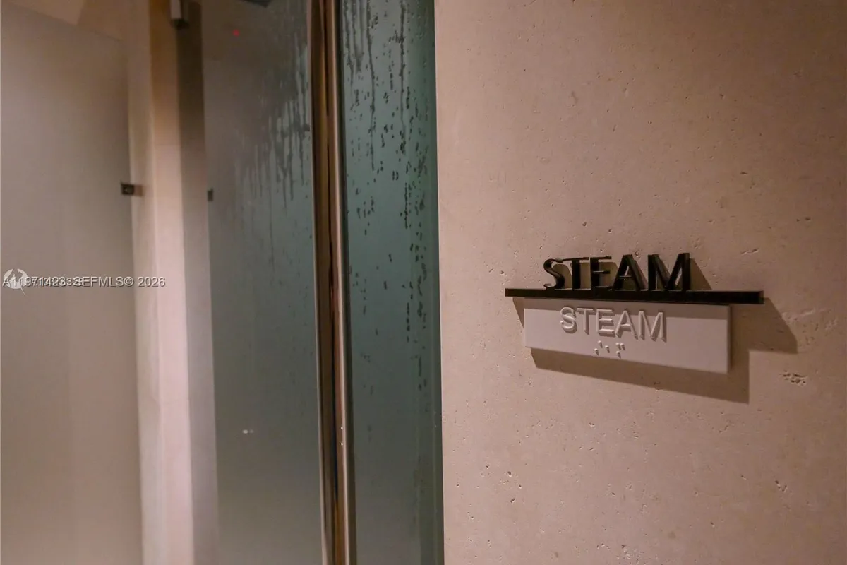 10201 Collins Ave # 2006, Bal Harbour FL 33154