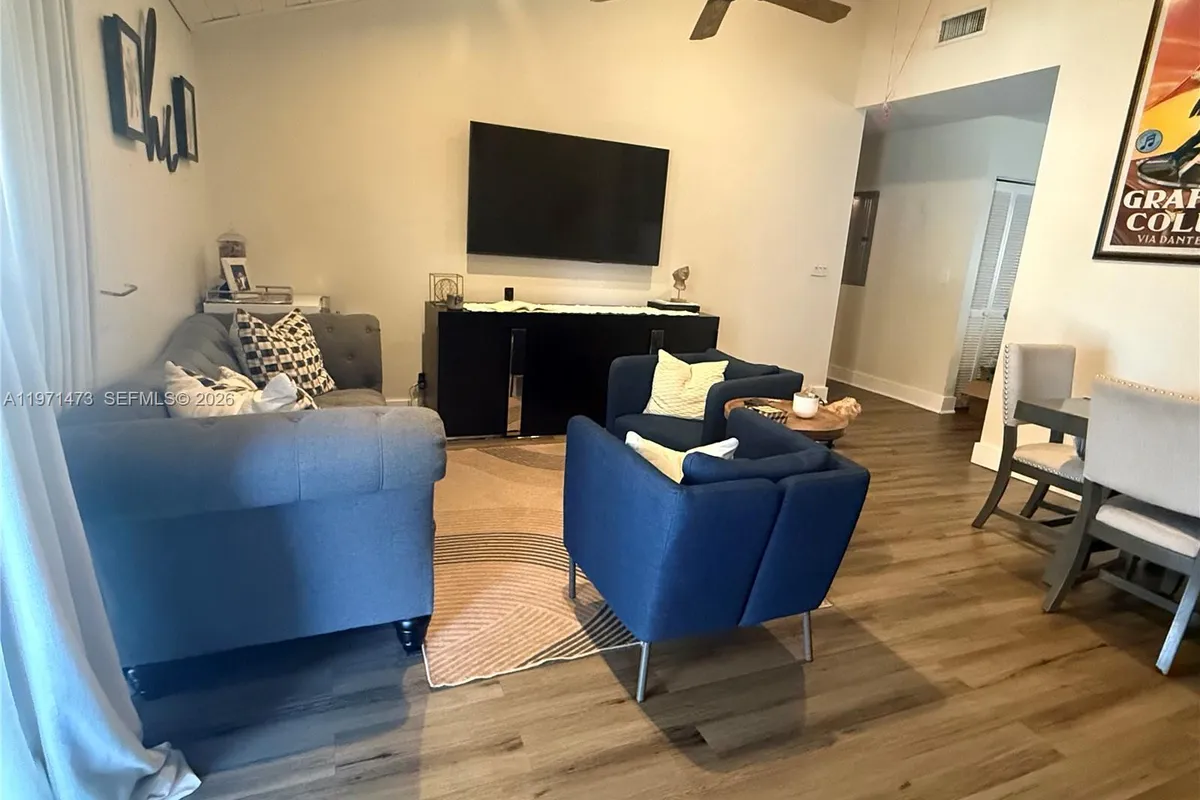 11155 NW 27th Pl, Sunrise FL 33322