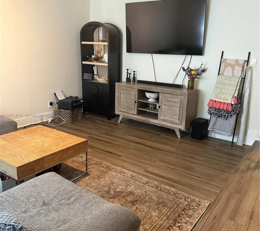 11155 NW 27th Pl, Sunrise FL 33322