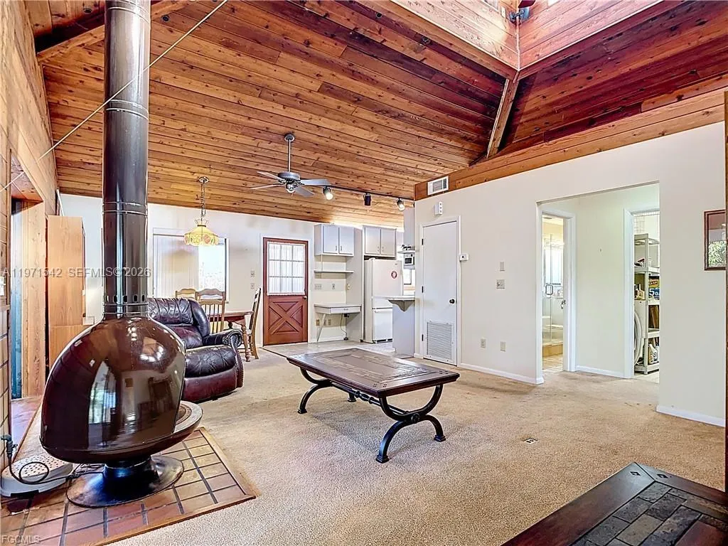 1071 Schooner Lane, Moore Haven FL 33471