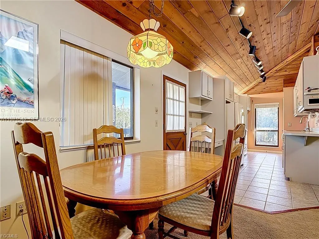 1071 Schooner Lane, Moore Haven FL 33471