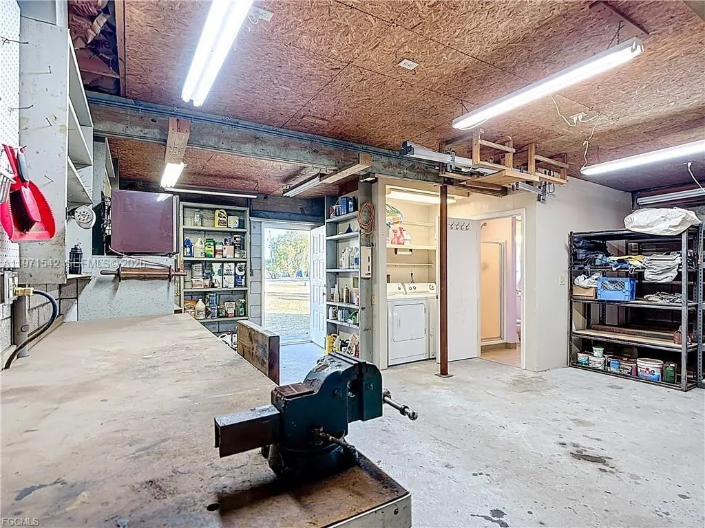 1071 Schooner Lane, Moore Haven FL 33471