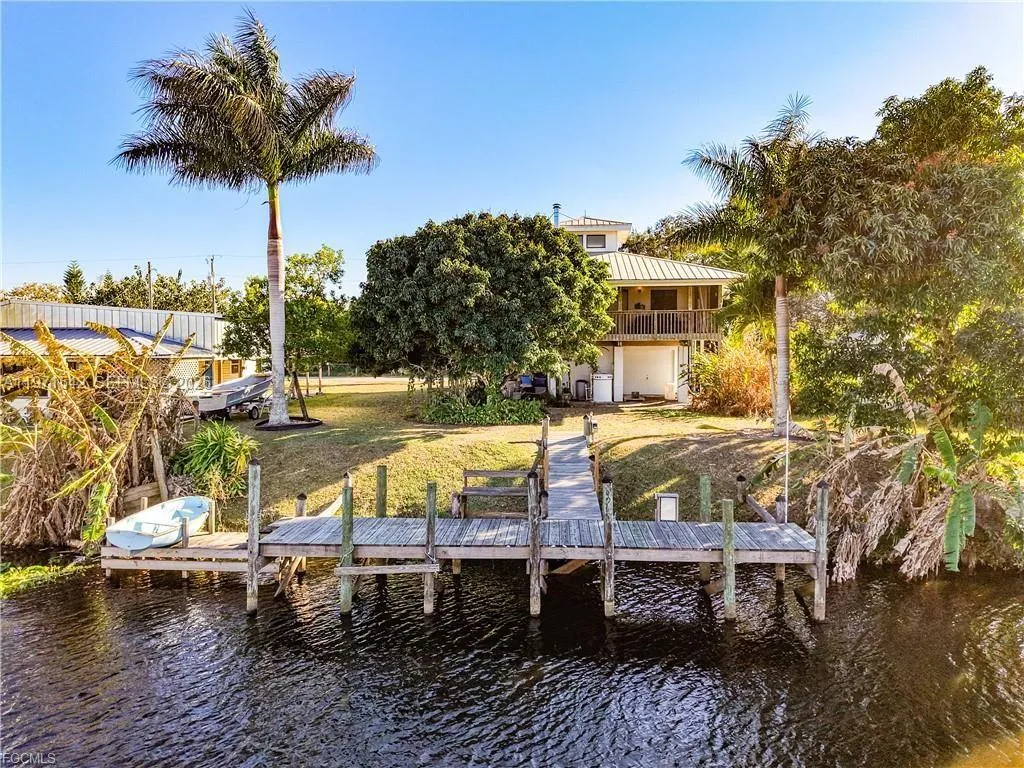 1071 Schooner Lane, Moore Haven FL 33471