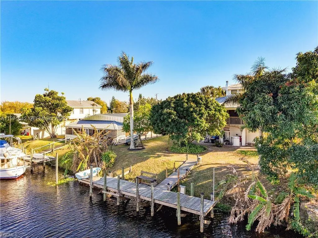 1071 Schooner Lane, Moore Haven FL 33471