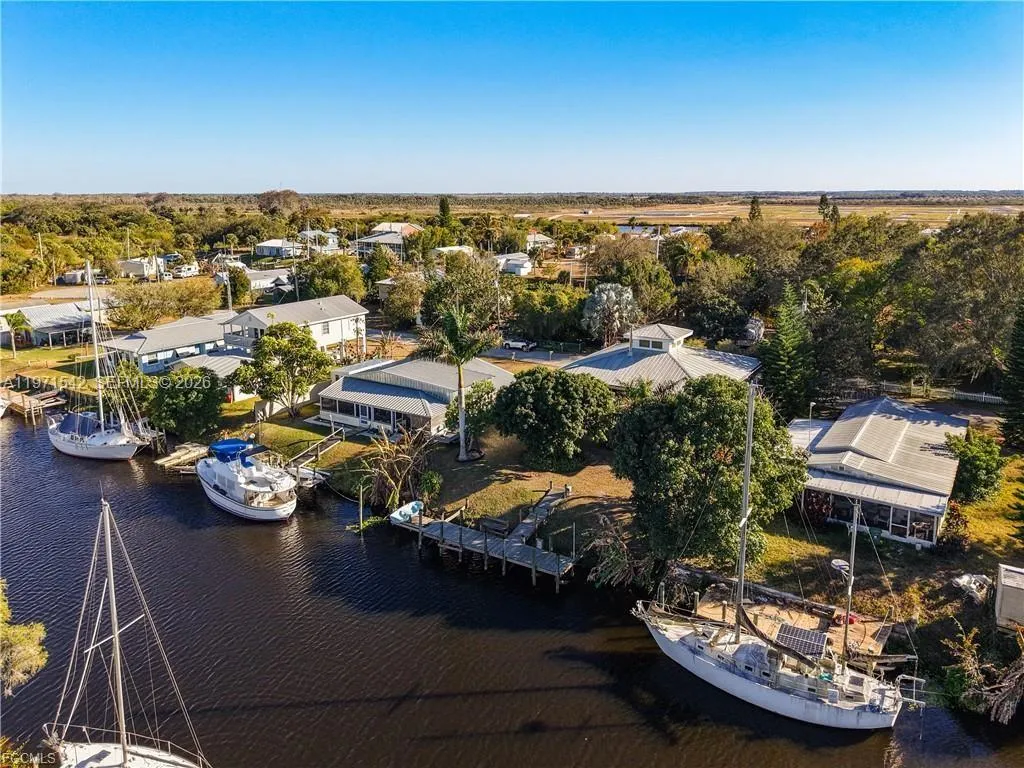 1071 Schooner Lane, Moore Haven FL 33471