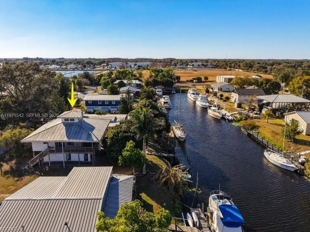 1071 Schooner Lane, Moore Haven FL 33471