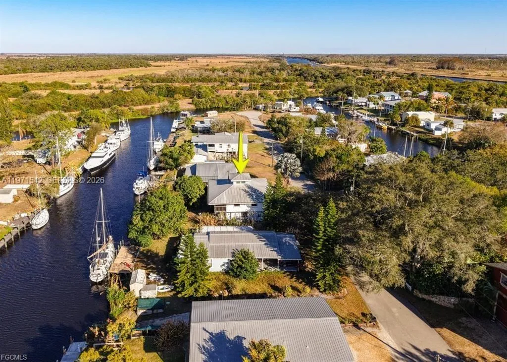 1071 Schooner Lane, Moore Haven FL 33471