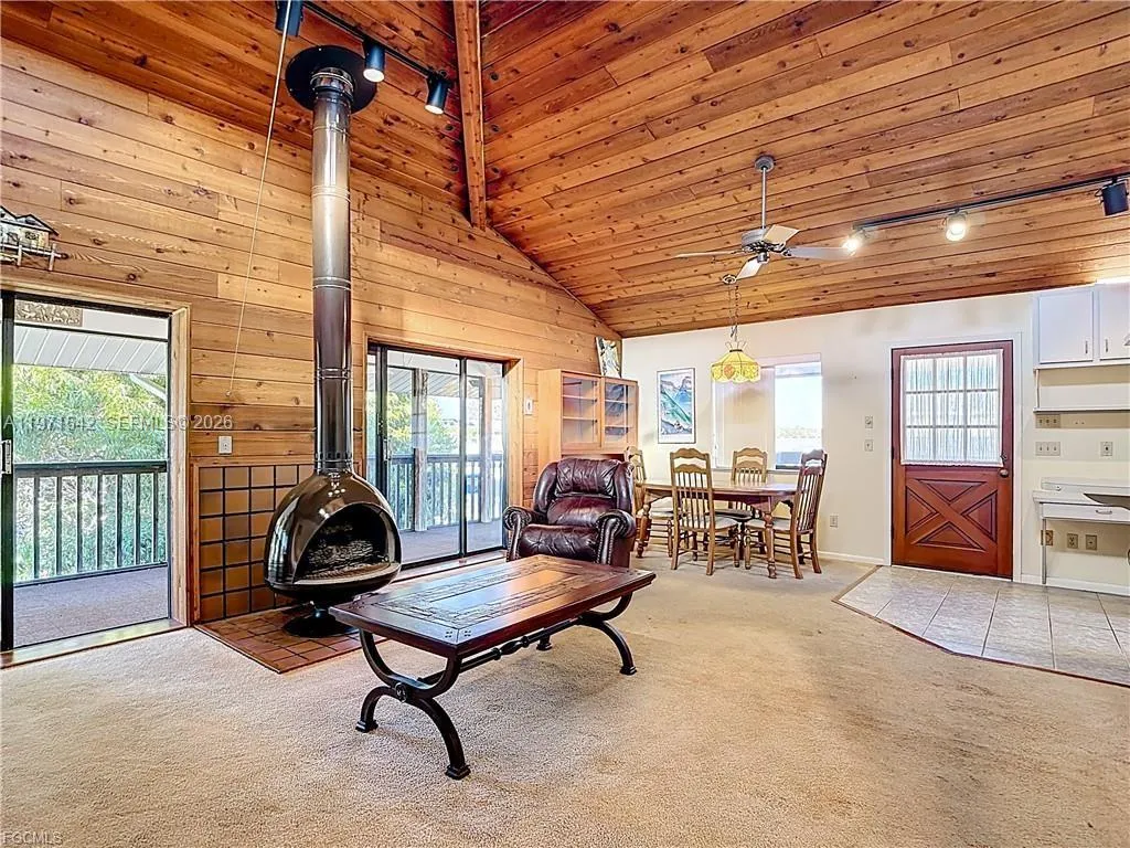 1071 Schooner Lane, Moore Haven FL 33471