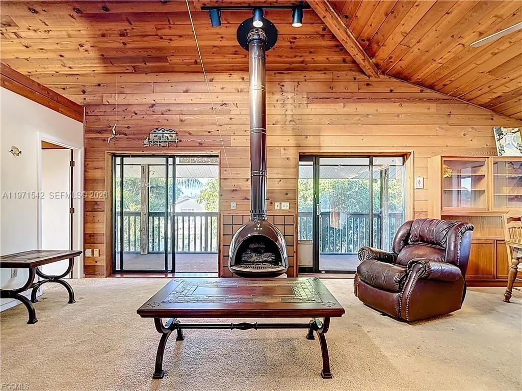 1071 Schooner Lane, Moore Haven FL 33471