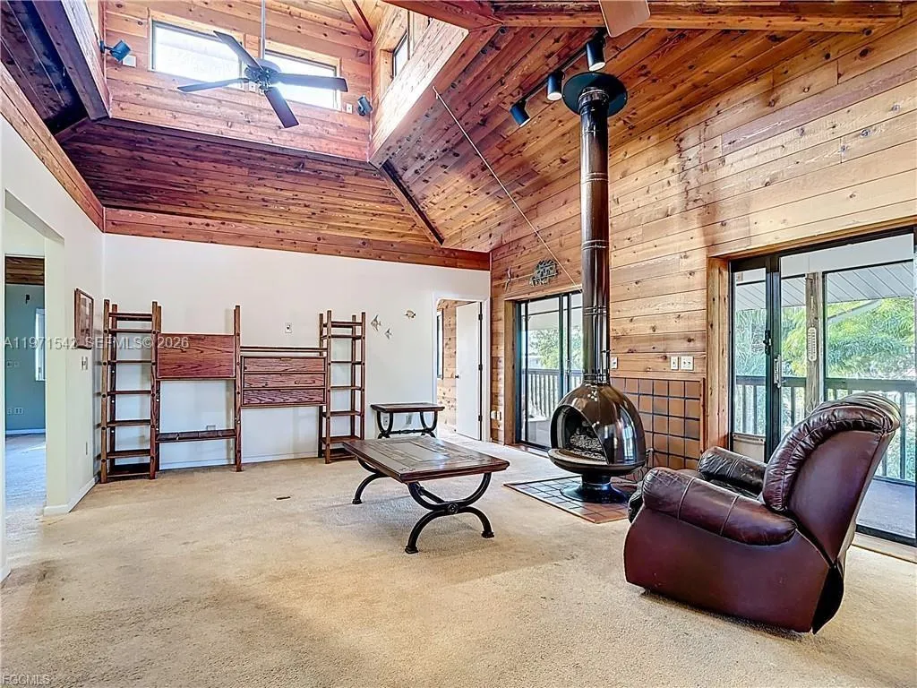 1071 Schooner Lane, Moore Haven FL 33471